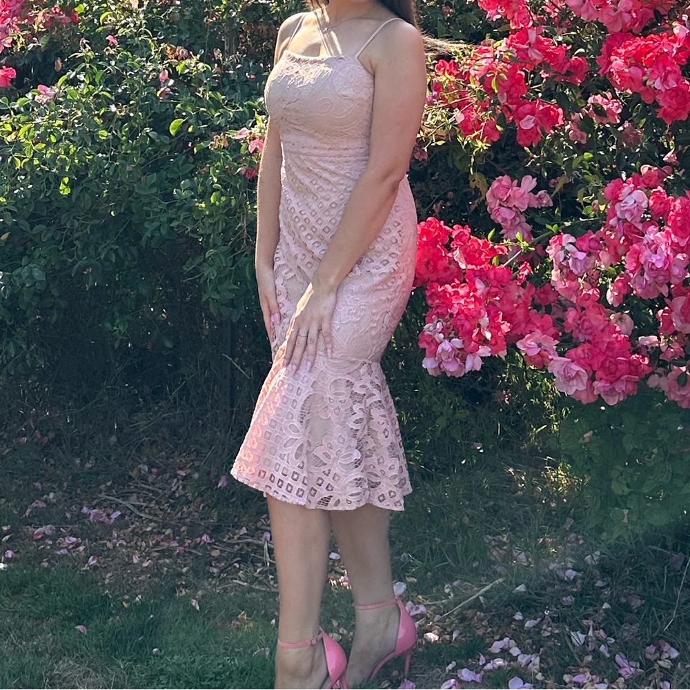 Lulus unlimited love dusty rose pink lace trumpet midi dress